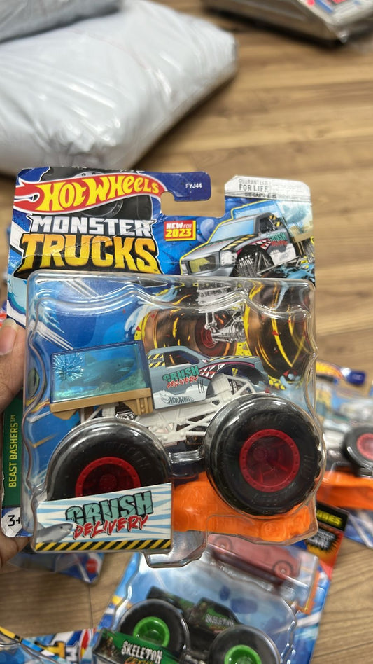 Monster Truck Hotwheels- Crush Delivery