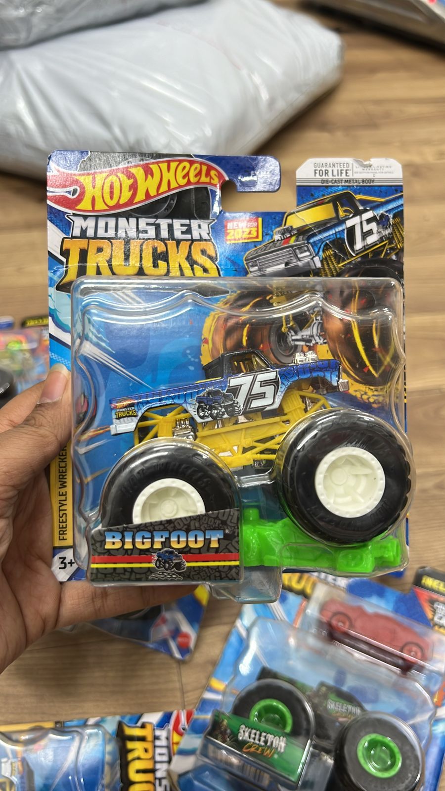 Monster Truck Hotwheels- Big Foot Yellow