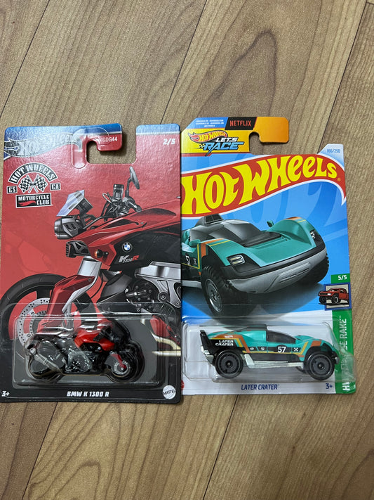 Hot Wheels Motorcycle Club- BMW K 1300 R and Hot Wheels Single Car- Later Crater