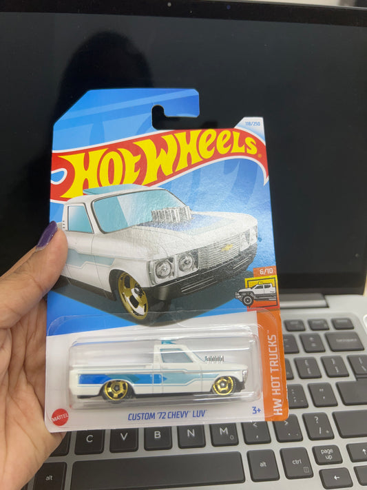 SINGLE HOT WHEELS CAR CUSTOM 72 CHEVY LUV