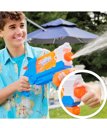 Nerf Super Soaker Flip Fill Water Blaster - 4 Spray Styles - Fast Fill - Large 890ml Water Tank - Pichkari for Outdoor Water Games, Branded Toy Pichkari for Holi Festival, for Kids 6+