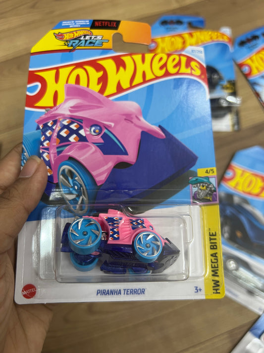 Single Hot Wheels Car PIRANHA TERROR