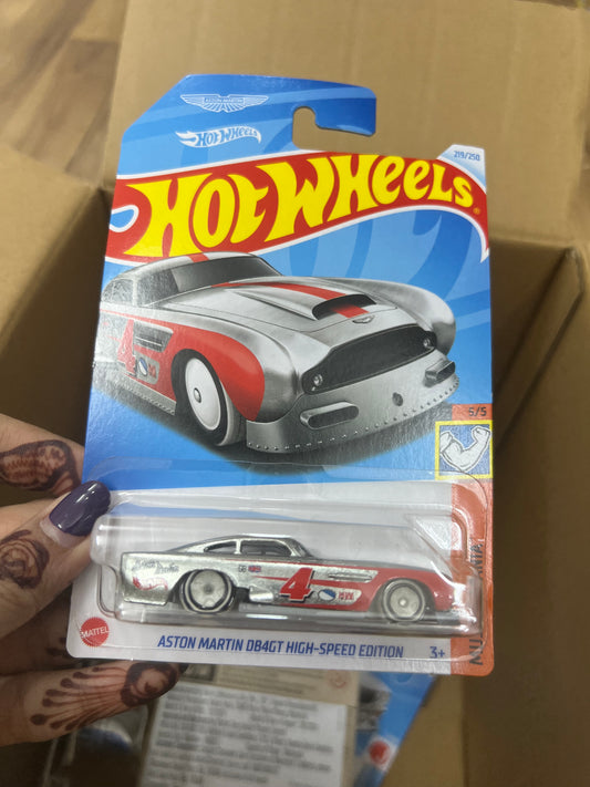 Single Hot Wheels Car-ASTON MARTINI D84GT HIGH-SPEED EDITION